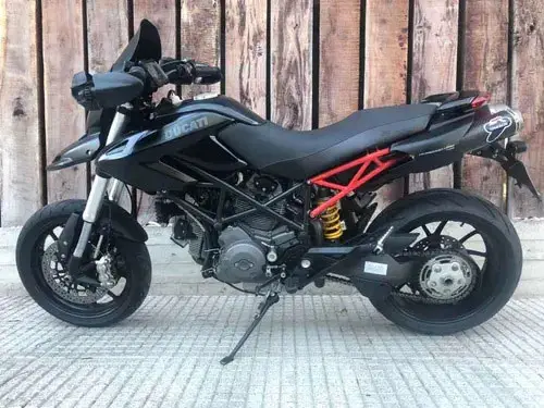 Ducati Hypermotard 796 2010