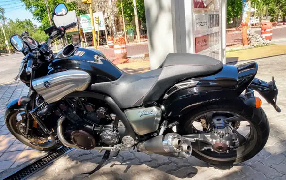 Yamaha V Max 1700