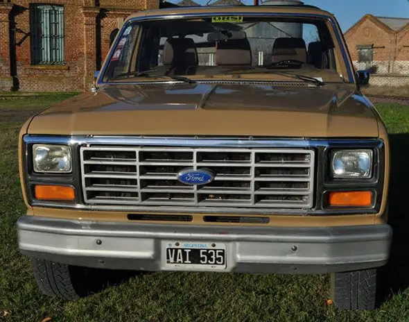 Ford F-100