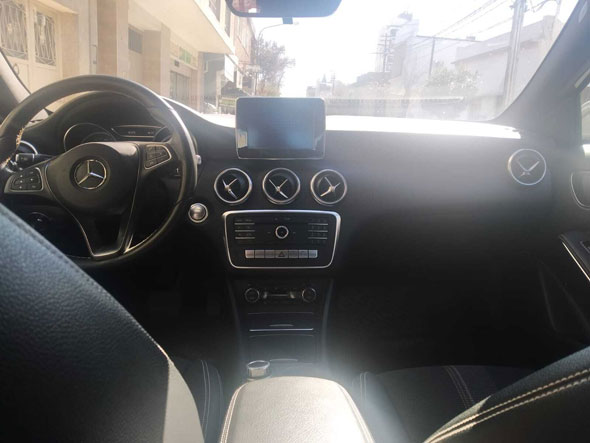 Mercedes Benz  A200 2018