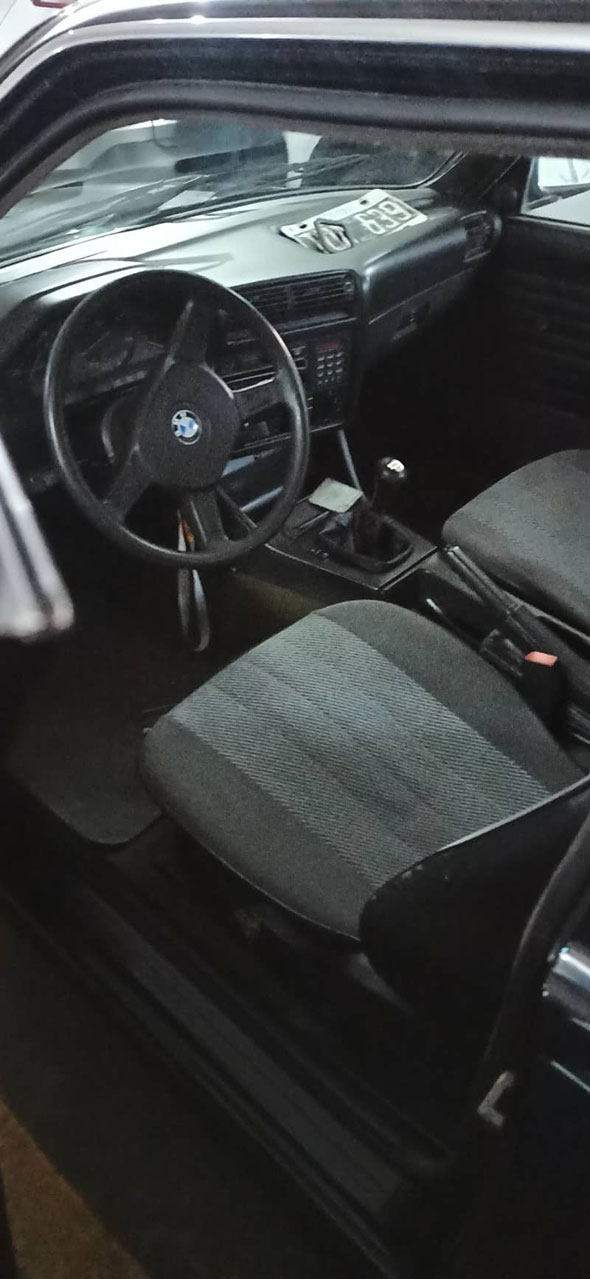 BMW E30 325 Coupé