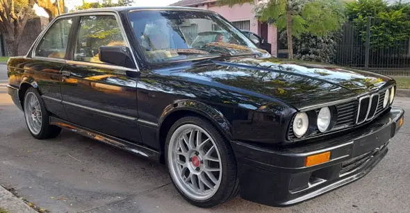 BMW E30 325 Coupé