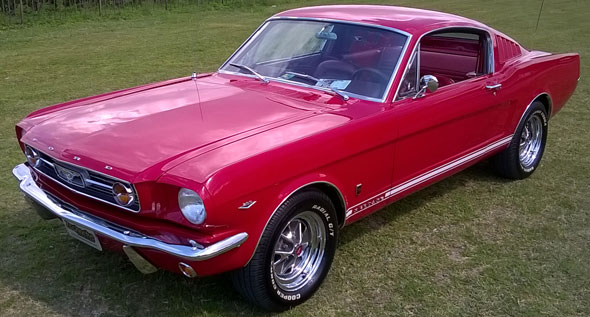 Ford Mustang GT