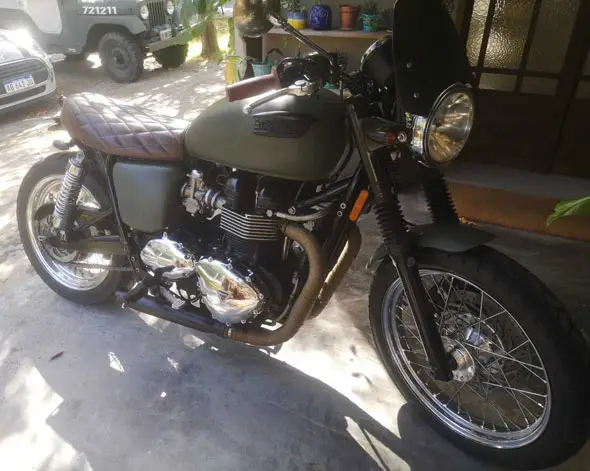 Triumph  Bonneville T 100