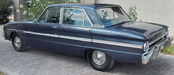 Ford Falcon De Luxe 1967 USD 8000 120396