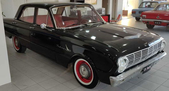 Ford  Falcon