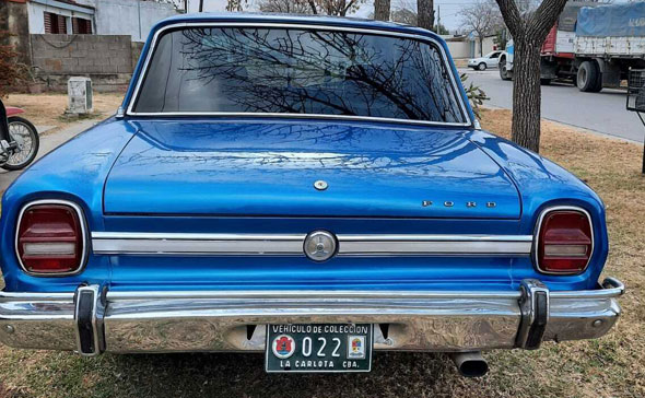 Ford Falcon Deluxe  1974
