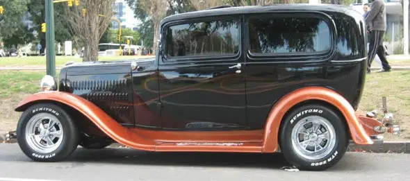 Ford 1932