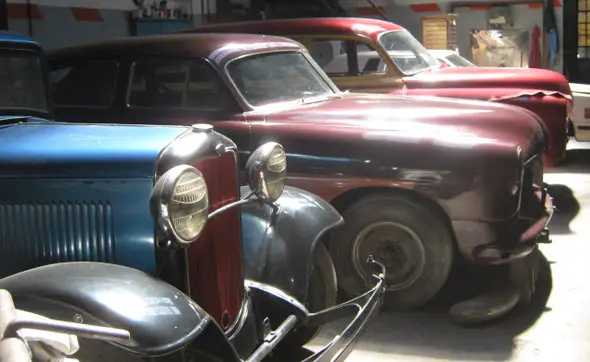 Ford  1932 Sedán