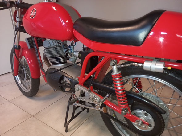 Gilera 150 Cafe Racer Especial