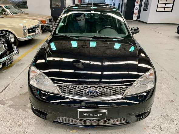 Ford Mondeo ST 220 V6