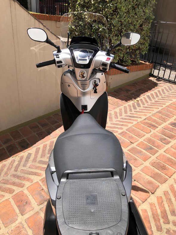 Kymco People GT300i  GTI 300 - Foto 4