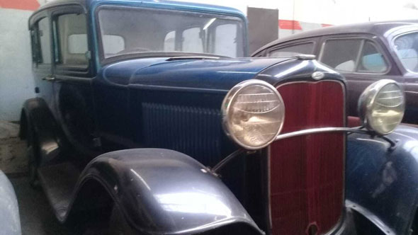 Ford  1932