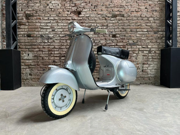 Piaggio Vespa GS