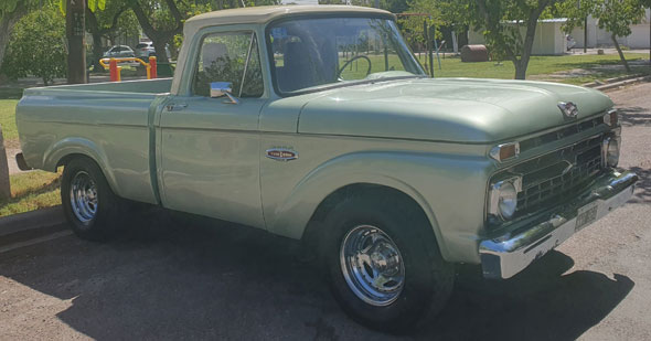 Ford F 100 1966 Twin I Beam V8