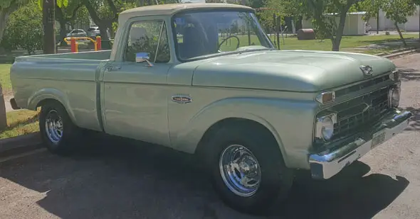 Ford F 100 1966 Twin I Beam V8