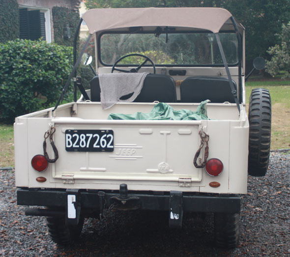 Jeep IKA Pick up abierta 4x4 1969 - Foto 4