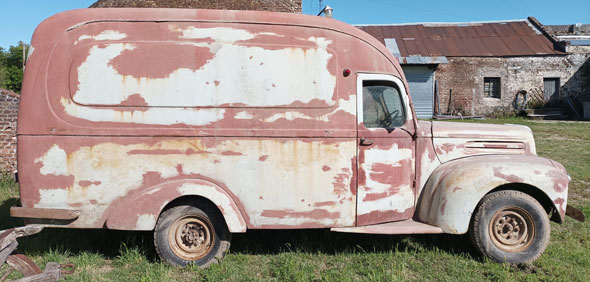 Ford Panel Delivery 1942 - Foto 3