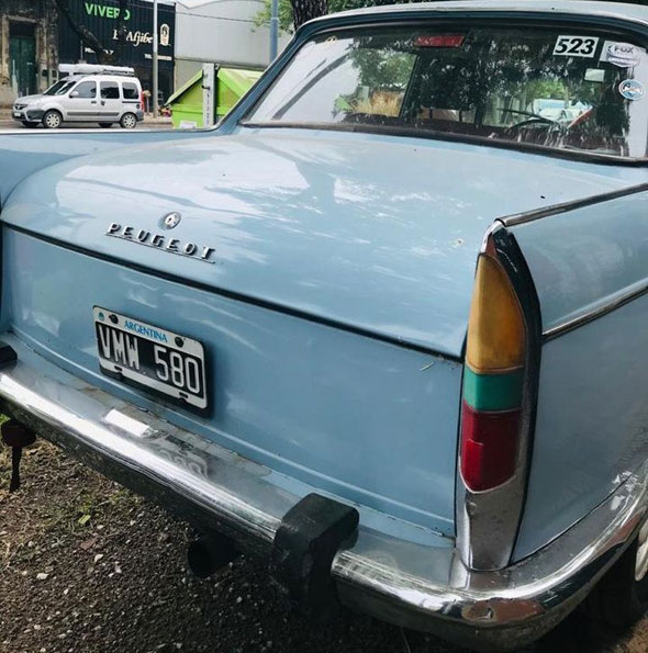 Peugeot 404 - Foto 4
