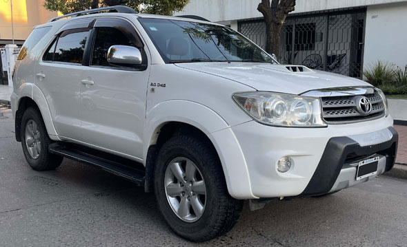 Toyota SW4