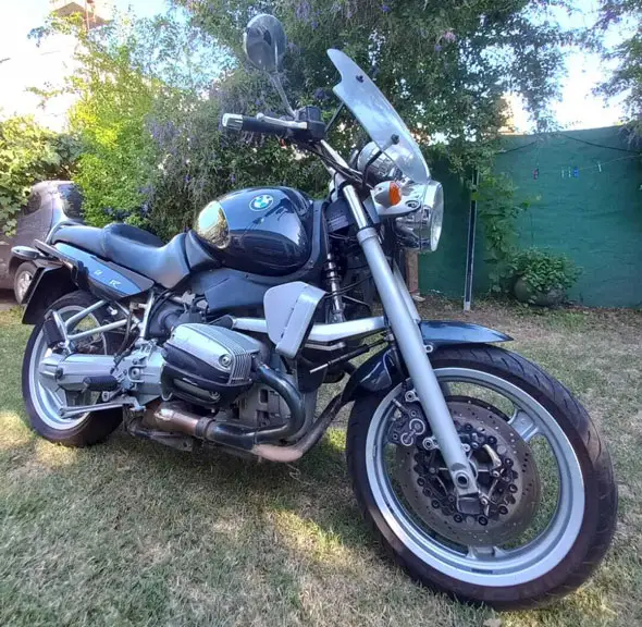 BMW R850R