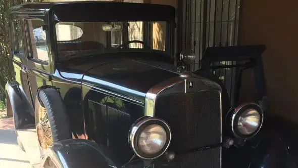 Plymouth 1930