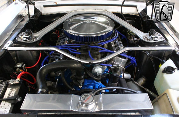 Ford Mustang - Foto 4