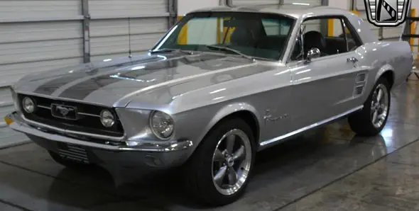 Ford  Mustang