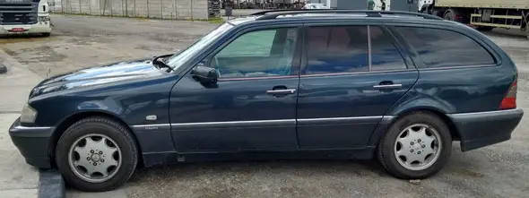 Mercedes Benz C250 Turbodiesel Rural-Familiar 1998 Automático