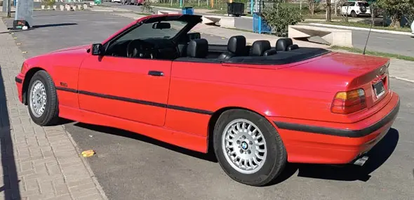 BMW 325i Cabriolet