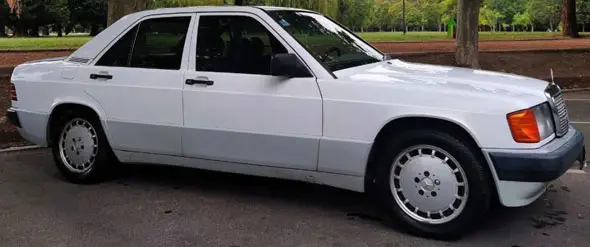 Mercedes Benz  190E 2.3