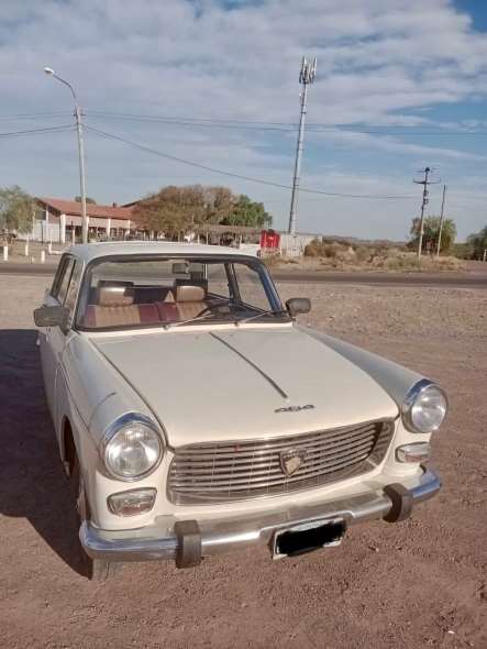 Peugeot 404 - Foto 3