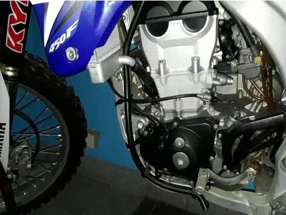Yamaha 2009 - Foto 3