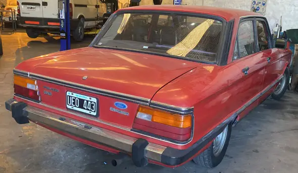 Ford  Falcon