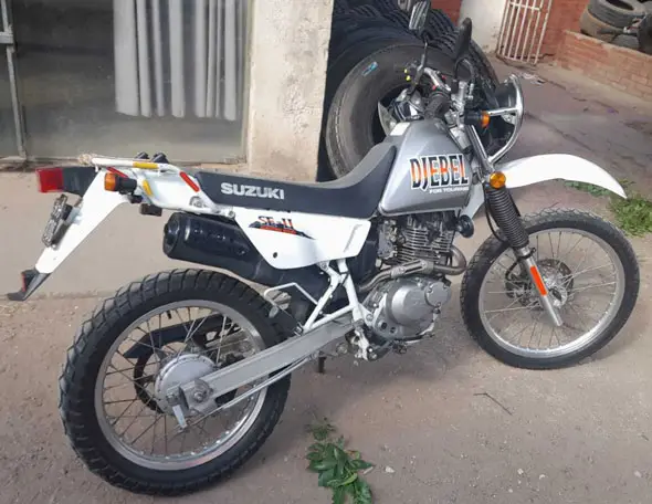 Suzuki DR 200 SE II Djebel 1999