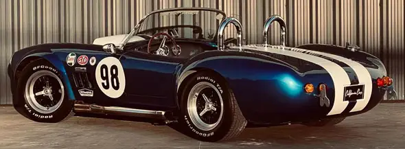Ford Cobra V8 351