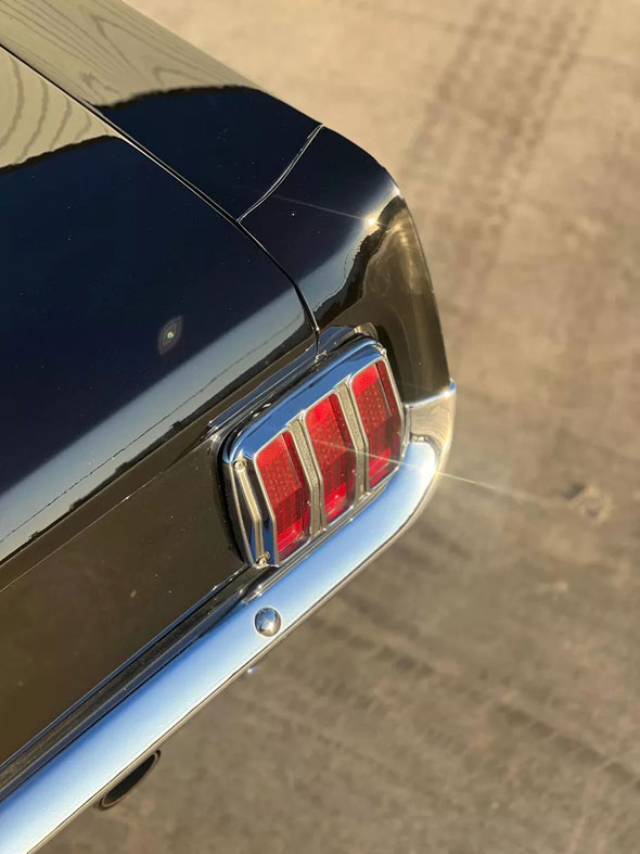 Ford Mustang Fastback 1965 - Foto 4