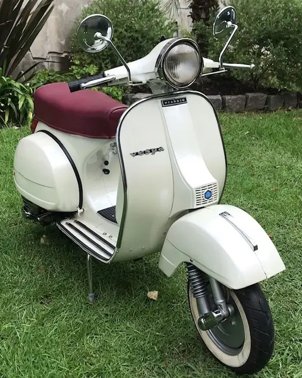 Piaggio Vespa P 150 series