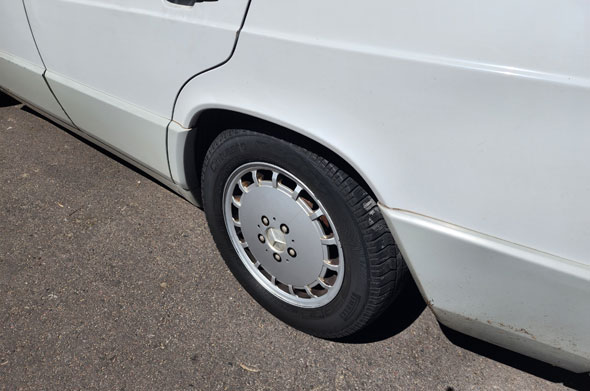 Mercedes Benz  190E 2.3 1990