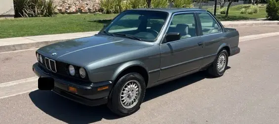 BMW 325i E30