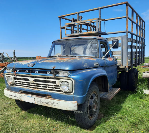 Ford F 600