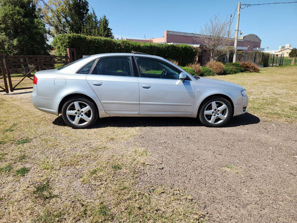 Audi A4 3.0 TDI V6 Quattro 2007 ASB 233 Hp - Foto 3