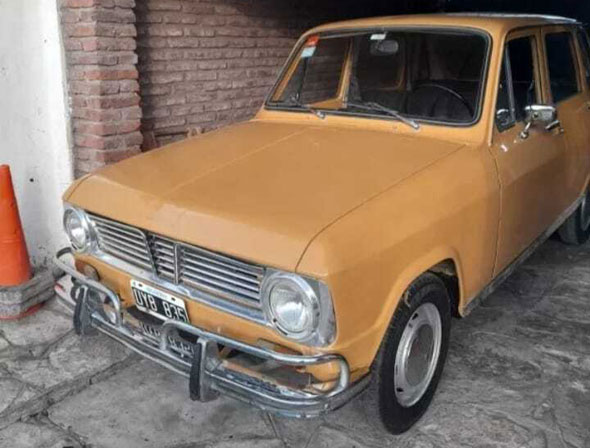 Renault  6