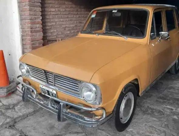 Renault  6
