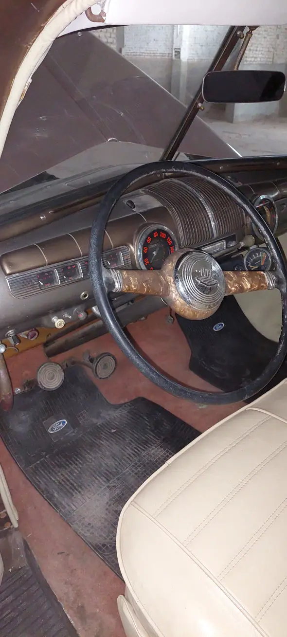 Ford  1946