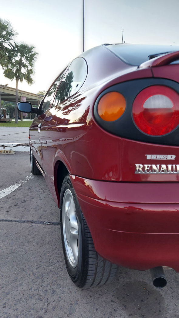 Renault Megane Coupé 115HP - Foto 4