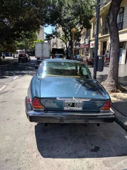 Jaguar  XJ6 6.0 12 Cilindros
