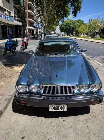 Jaguar XJ6 6.0 12 Cilindros - Foto 3