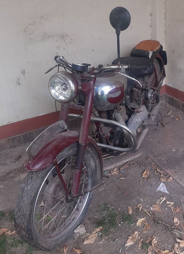 Triumph Speedtwin 1948