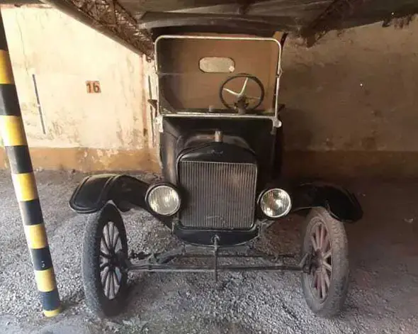 Ford  T